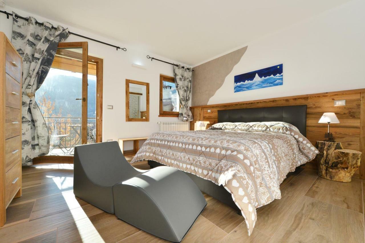 Lo Metcho Dou Bino Apartment Antey-Saint-Andre Luaran gambar