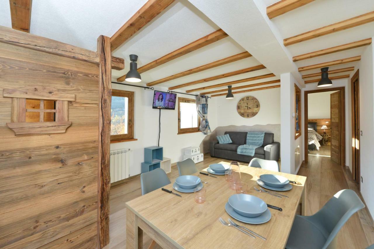 Lo Metcho Dou Bino Apartment Antey-Saint-Andre Luaran gambar