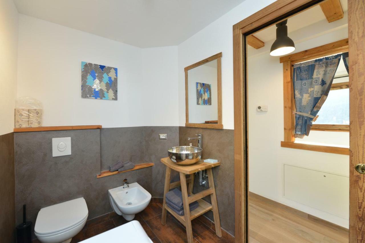 Lo Metcho Dou Bino Apartment Antey-Saint-Andre Luaran gambar