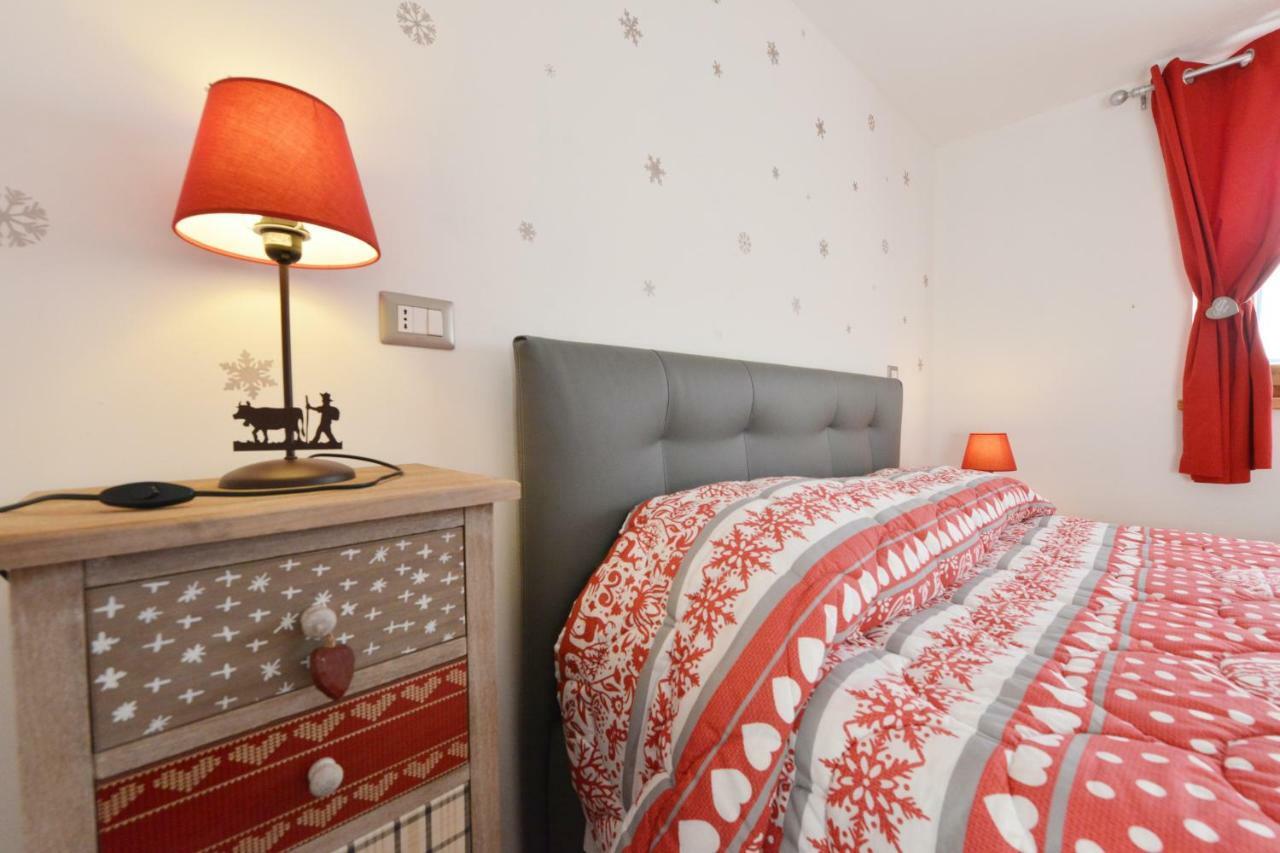 Lo Metcho Dou Bino Apartment Antey-Saint-Andre Luaran gambar