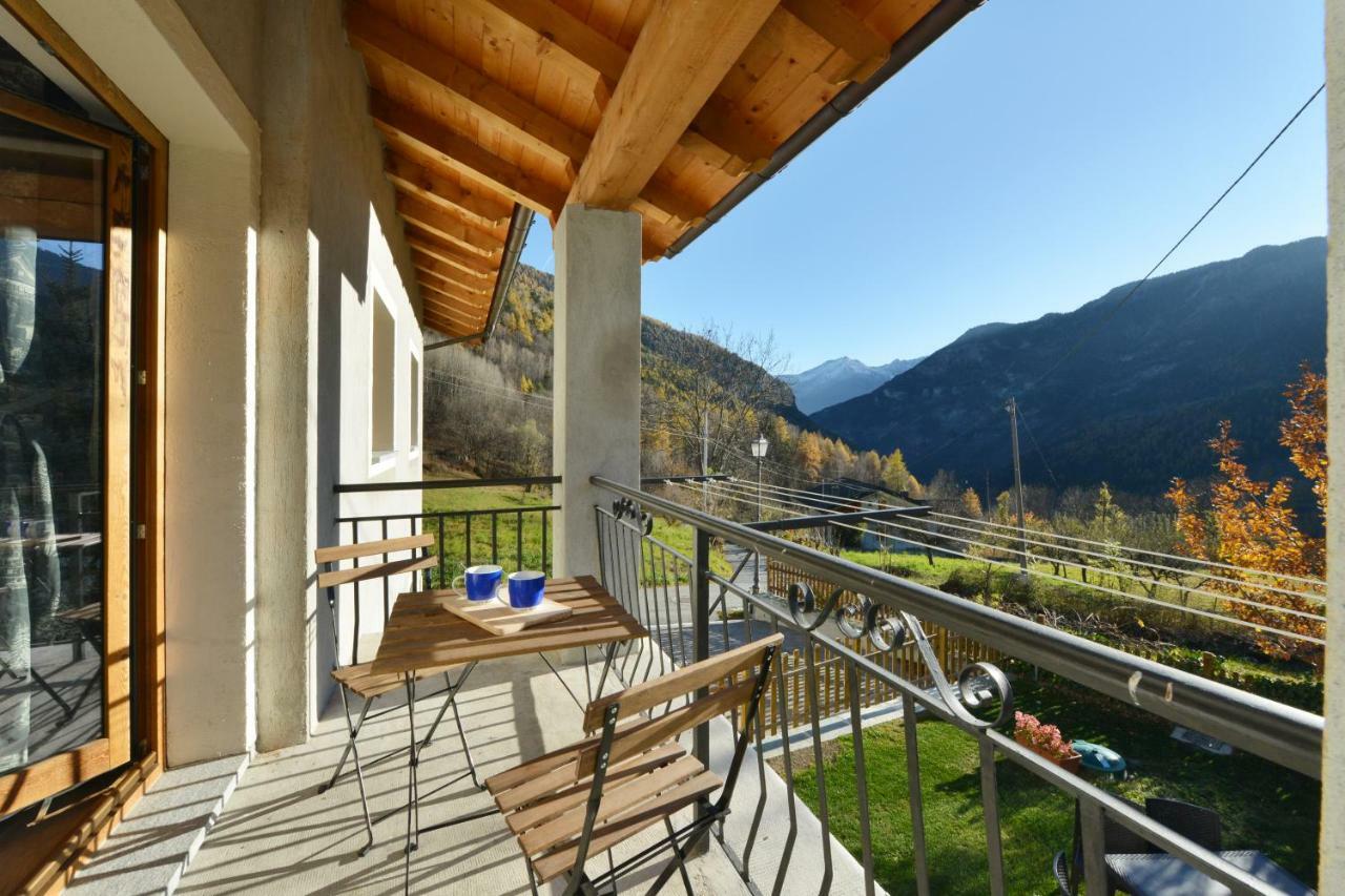 Lo Metcho Dou Bino Apartment Antey-Saint-Andre Luaran gambar